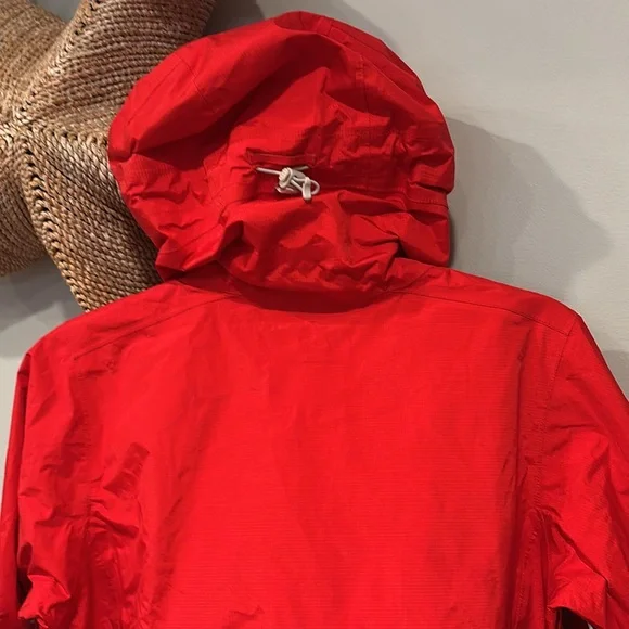 Patagonia Torrentshell H2NO Hooded Rain Jacket Waterproof Nylon Red Delicious - Picture 7 of 15